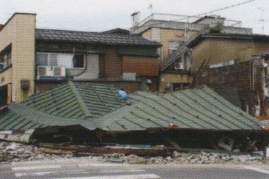 柱・構造部の倒壊